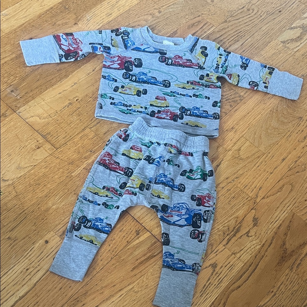 Hanna Andersson Gray Kids Matching Set with Colorful Cars - Picture 1 of 1
